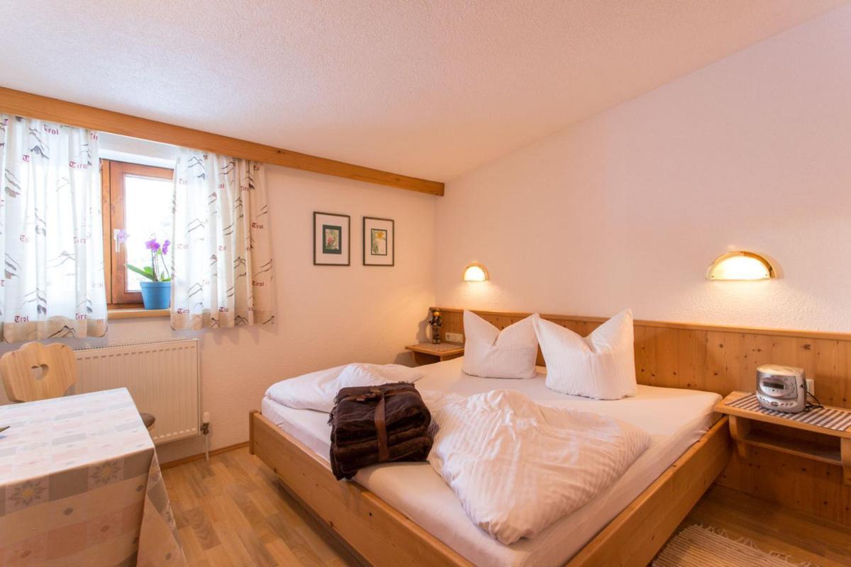 Ferienhof Haderlehn Sautens Buitenkant foto